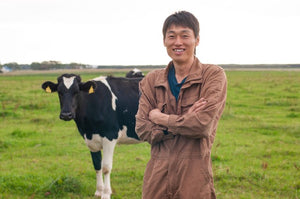 【北海道】有機生乳100％ 宇野牧場最高峰の牛乳 900ml×2本セット_RH02